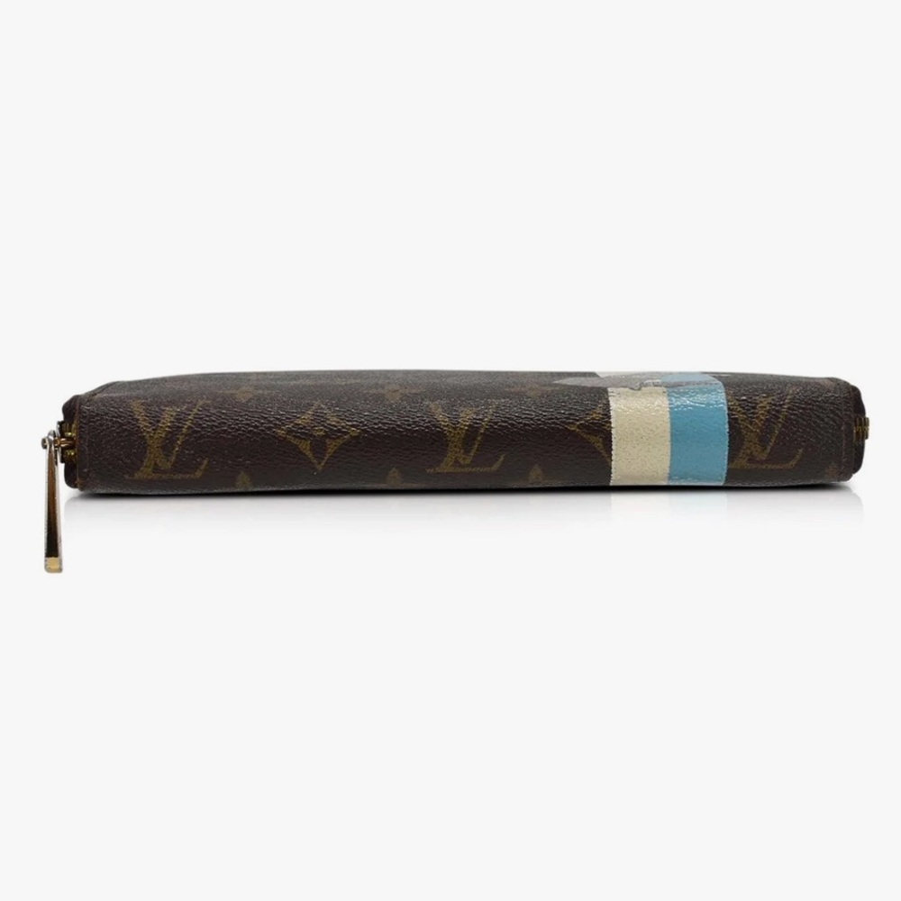 Louis Vuitton 'XL' Wallet - Picture 3 of 11